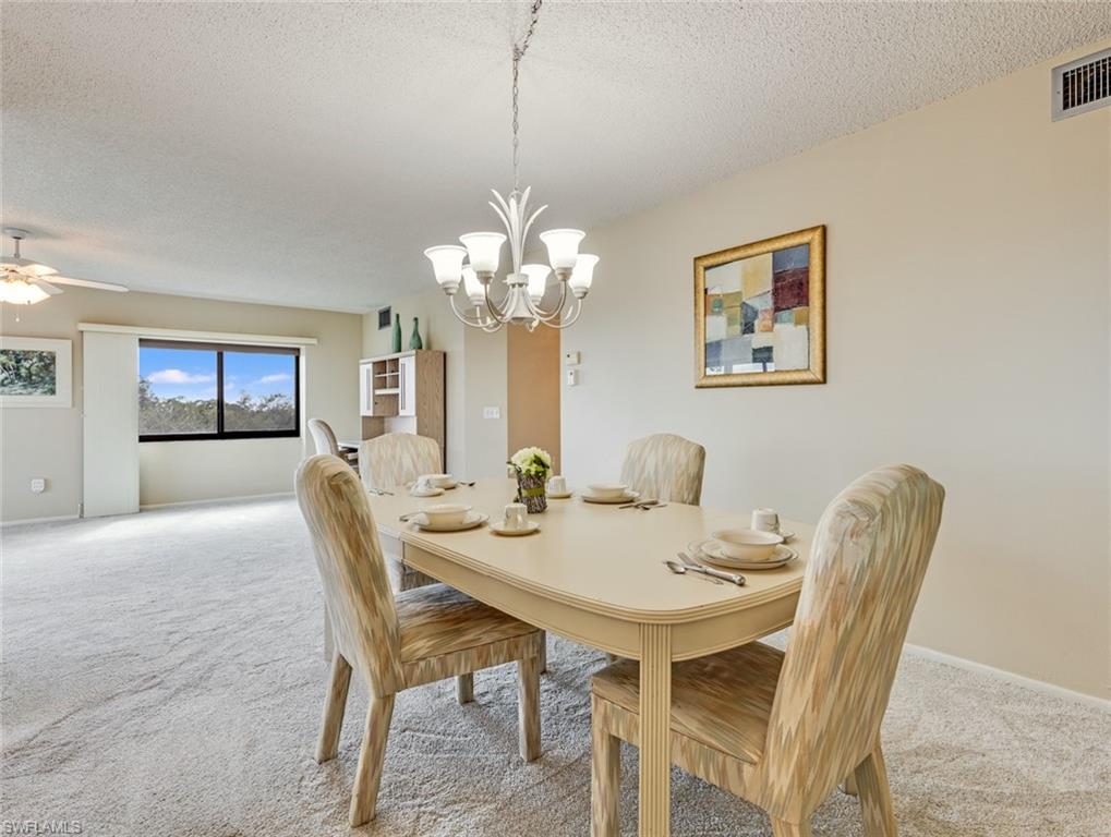 SEVEN LAKES - Residential