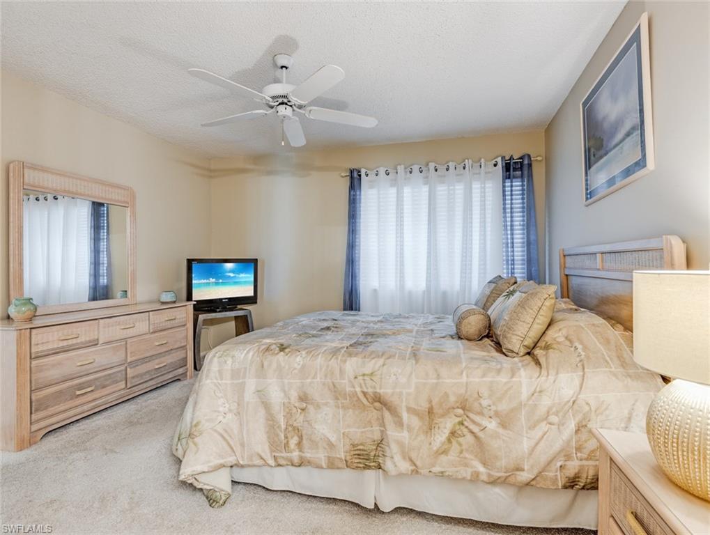 SEVEN LAKES - Residential