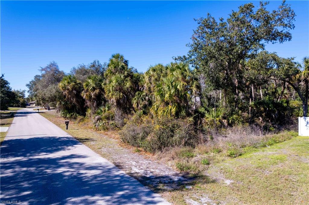 PORT CHARLOTTE - Land