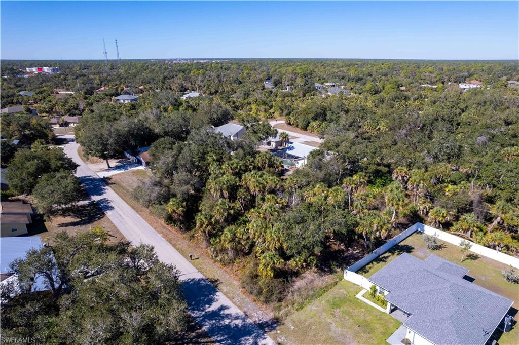 PORT CHARLOTTE - Land