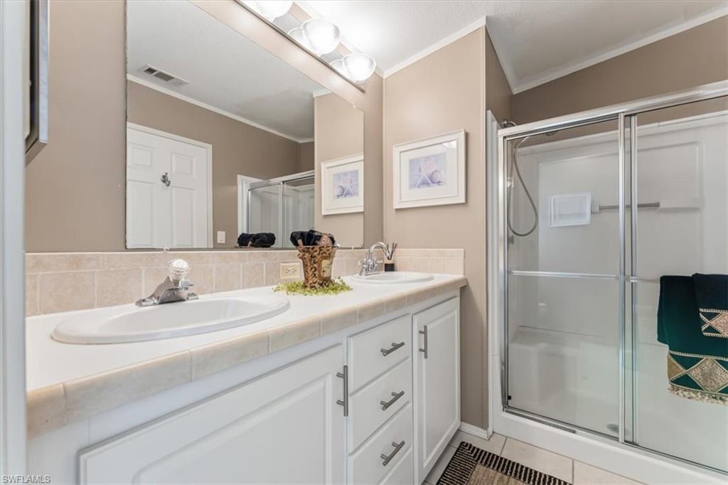 ENCHANTING SHORES - Residential