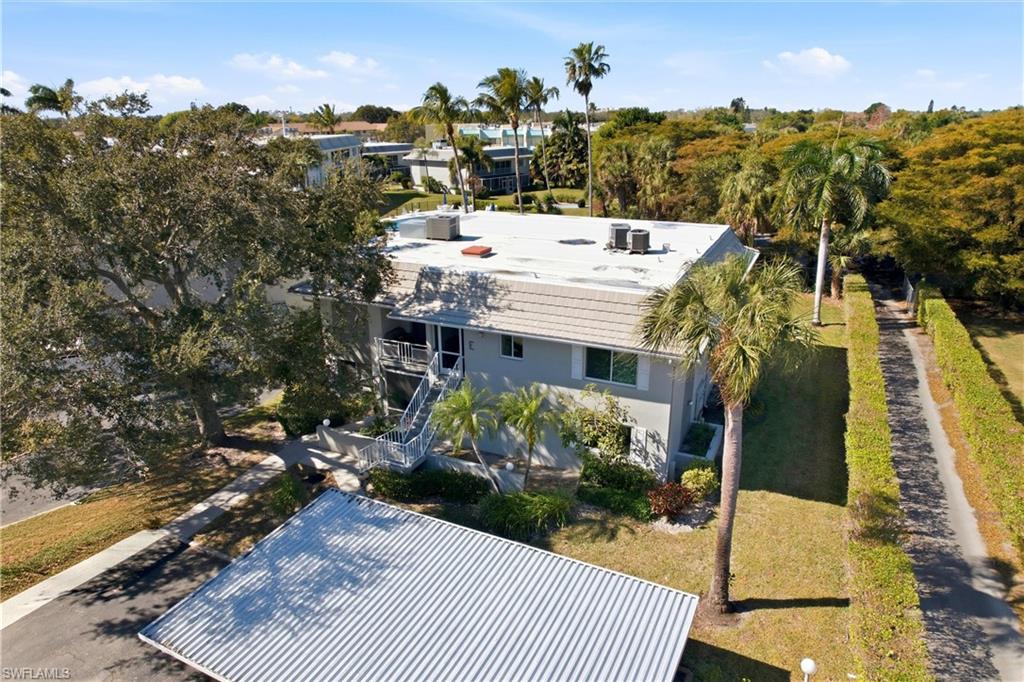 MONTEGO MANOR - Residential