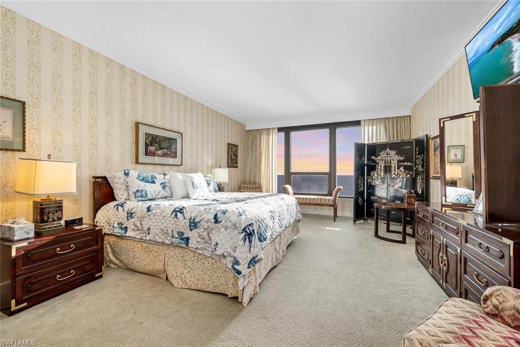 PARK PLAZA - Residential