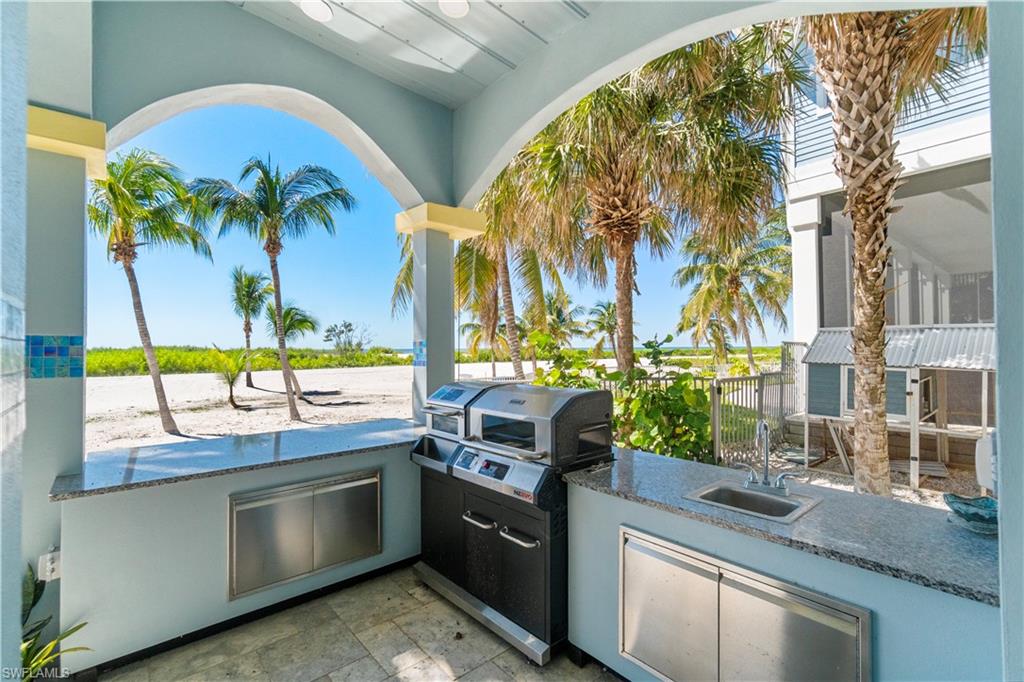 Photo of 8124 Estero BLVD, FORT MYERS BEACH, FL 33931 (MLS # 226027475)