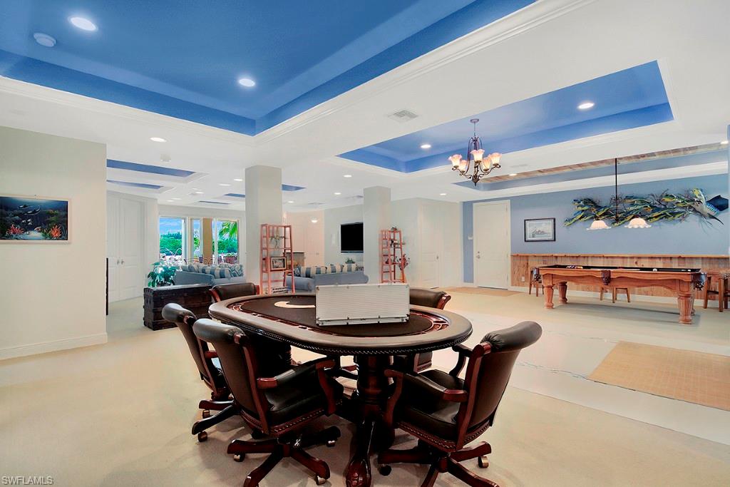 SIESTA ISLES - Residential