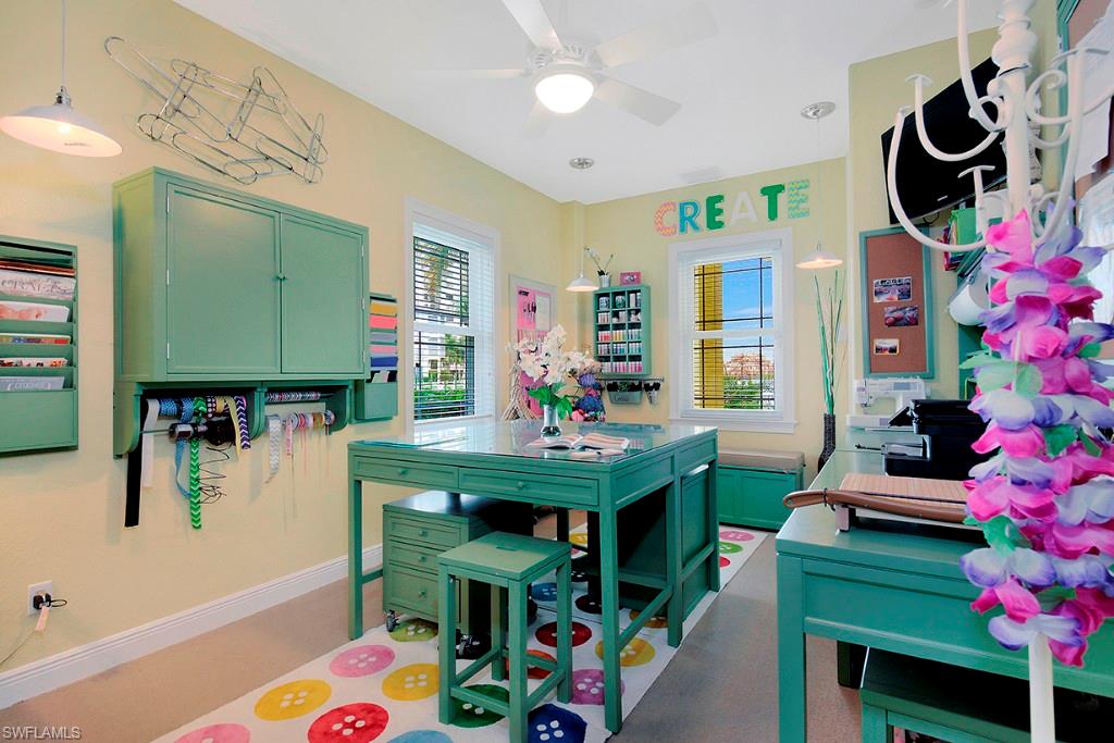 SIESTA ISLES - Residential