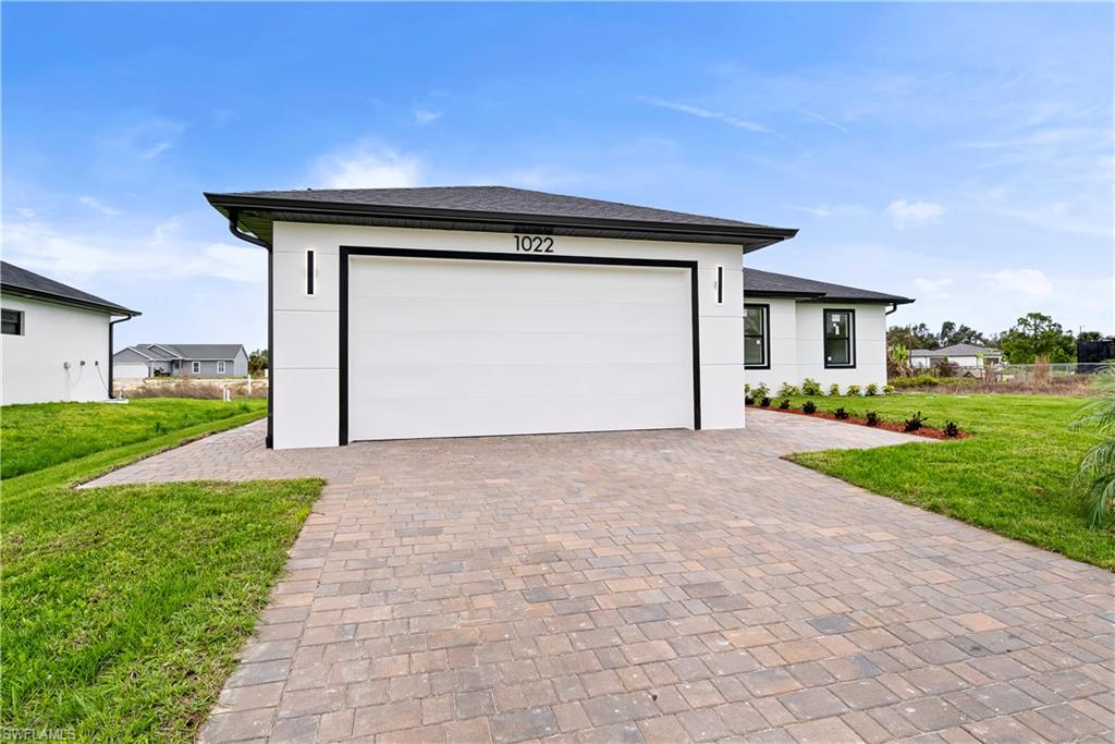 LEHIGH ACRES - Residential