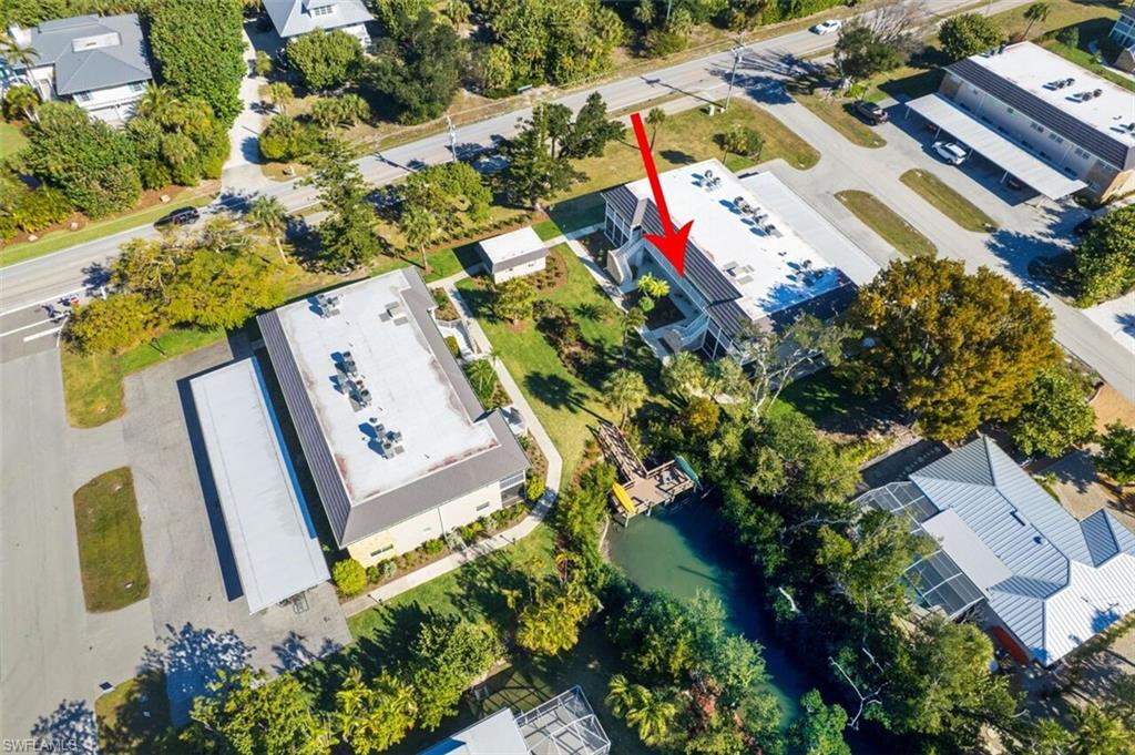 CAPTAINS WALK - Residential