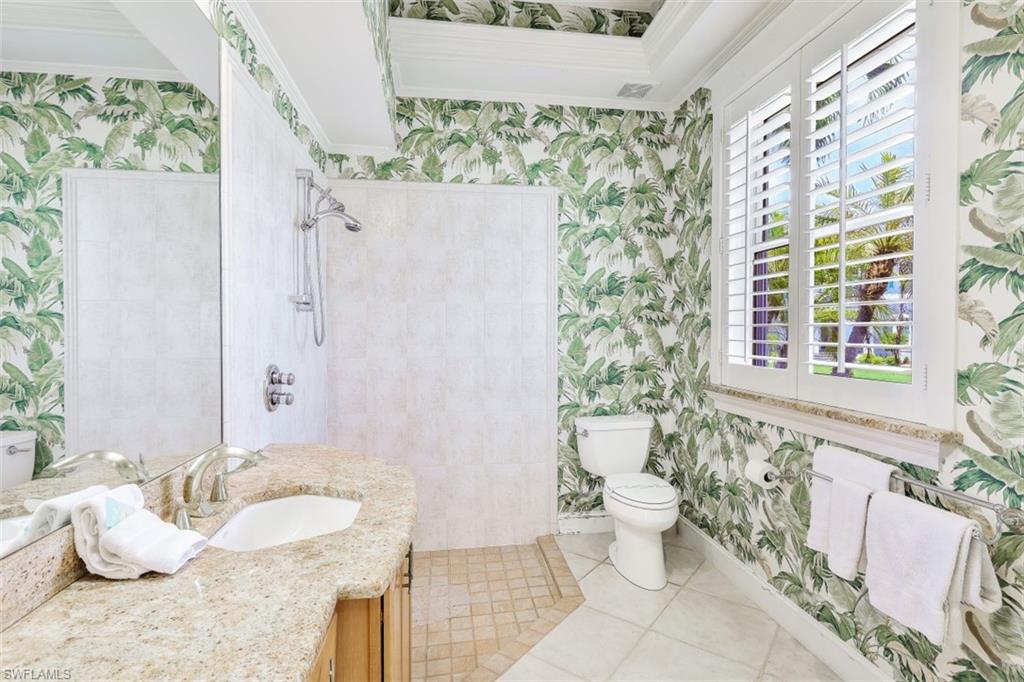 MARCO BEACH - Residential