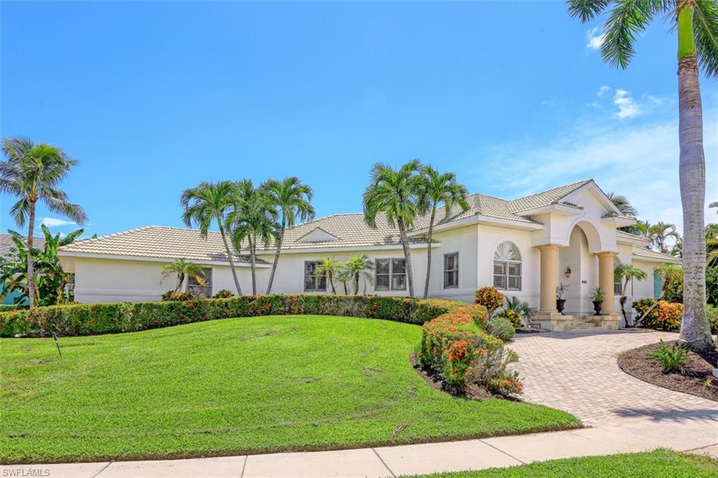 MARCO BEACH - Residential