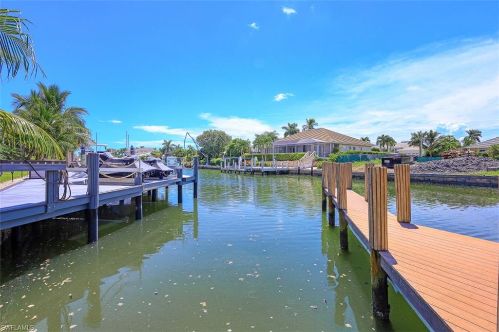 MARCO BEACH - Residential