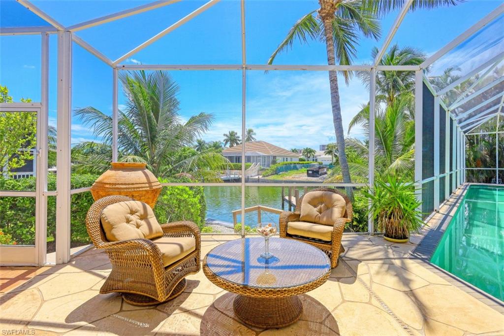 MARCO BEACH - Residential