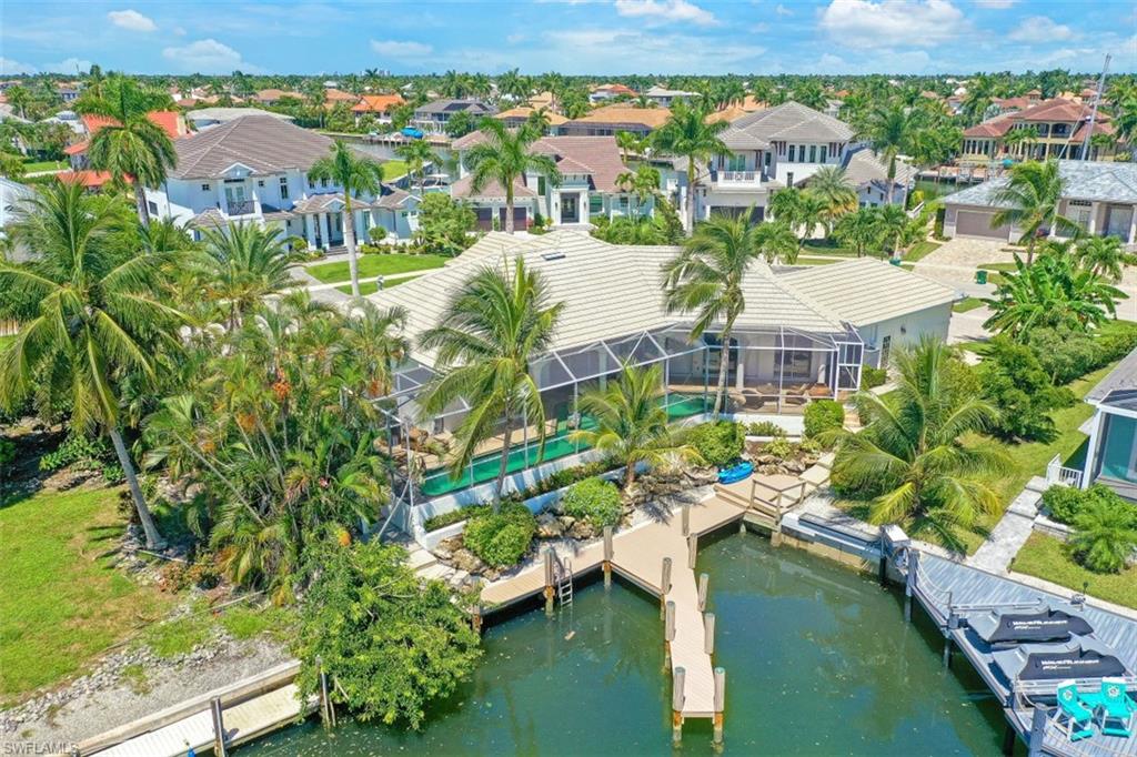 MARCO BEACH - Residential