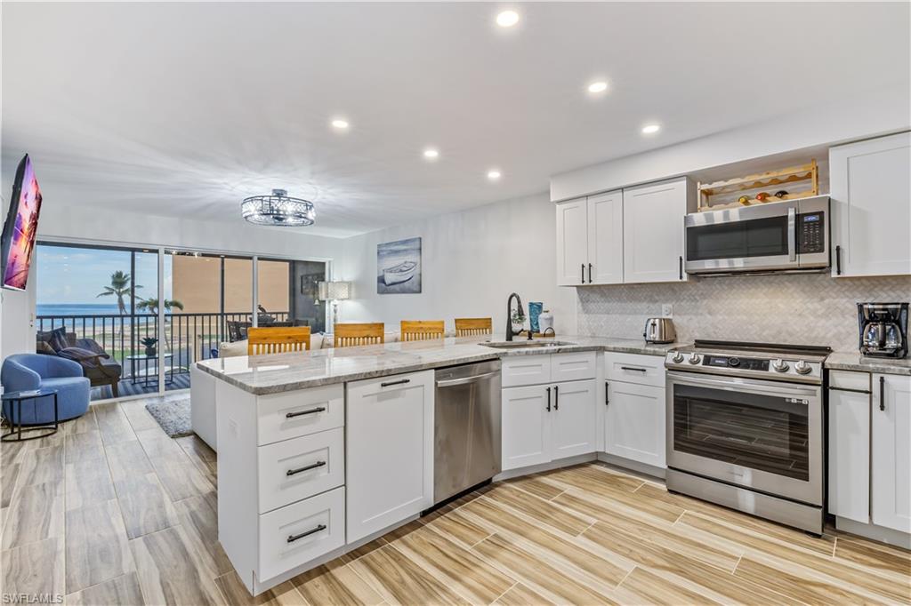 DOLPHIN WAY - Residential Lease