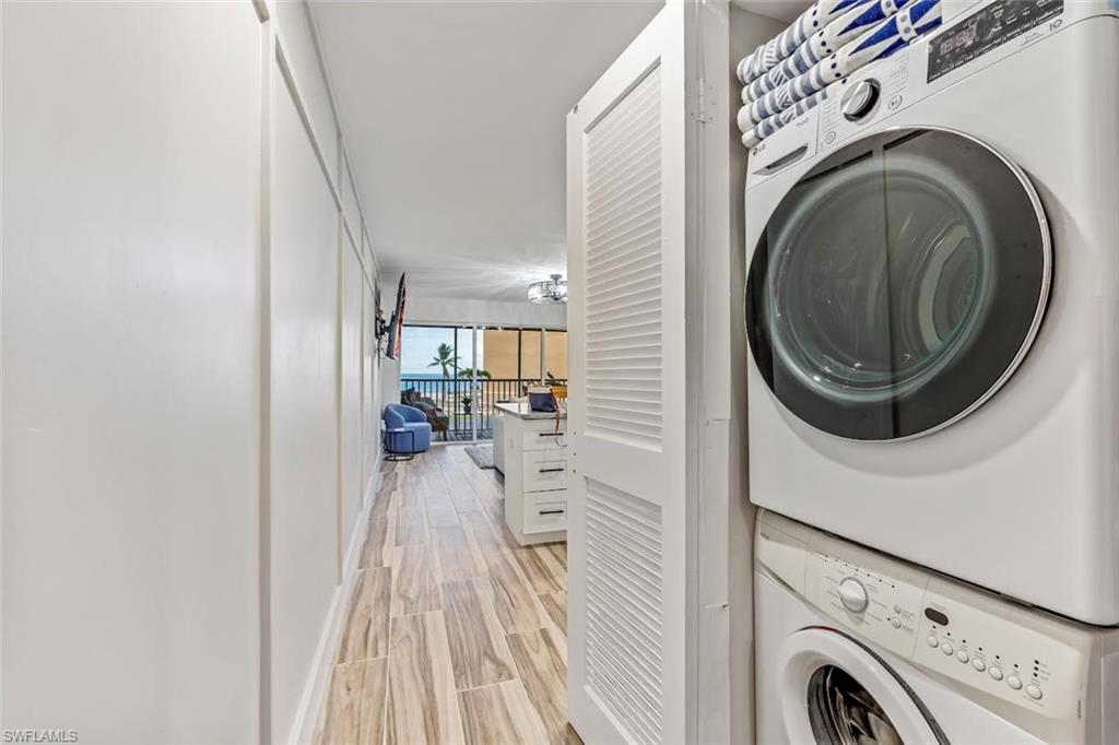 DOLPHIN WAY - Residential Lease