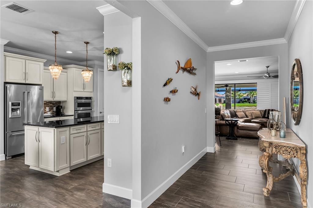 WINDING CYPRESS - Residential