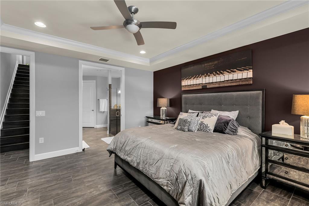 WINDING CYPRESS - Residential