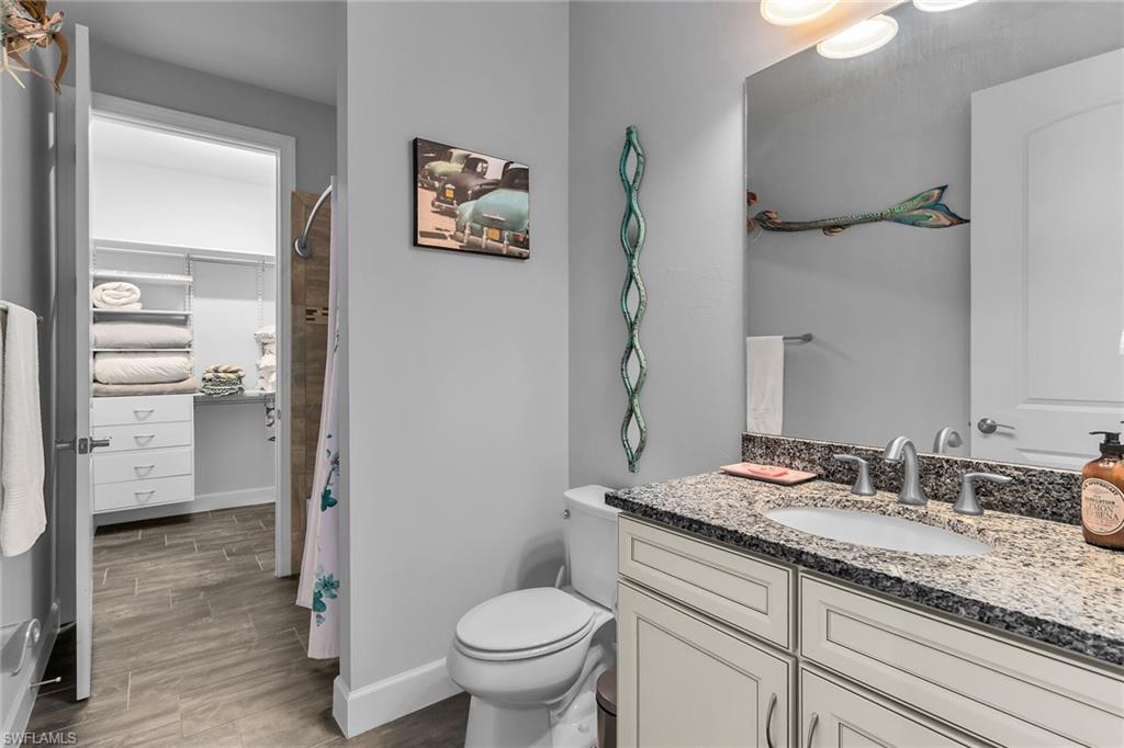 WINDING CYPRESS - Residential