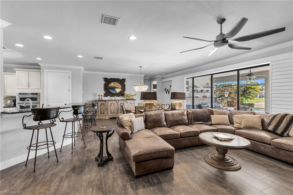 WINDING CYPRESS - Residential