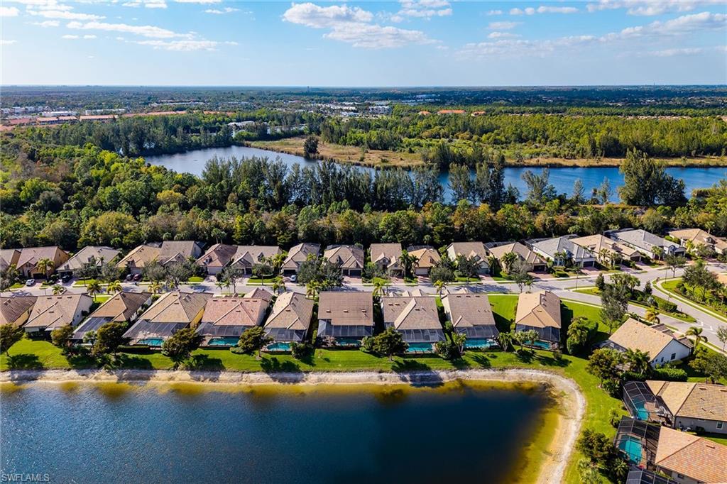 WINDING CYPRESS - Residential