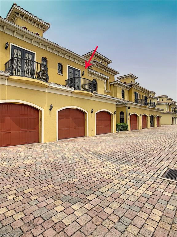 TUSCANY VILLAS - Residential