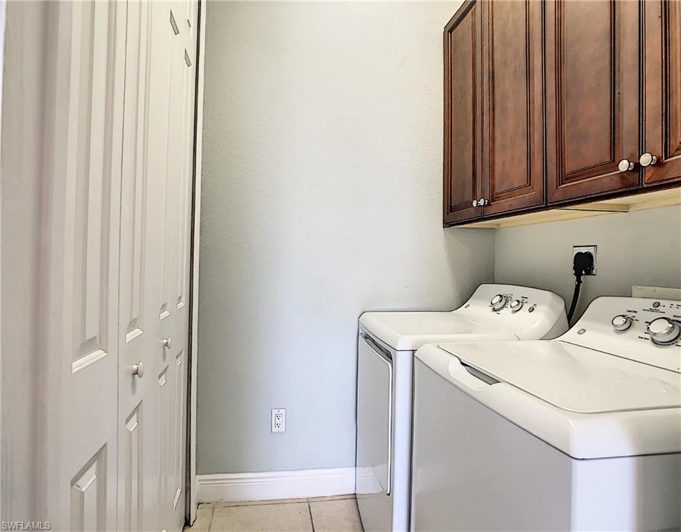 TUSCANY VILLAS - Residential