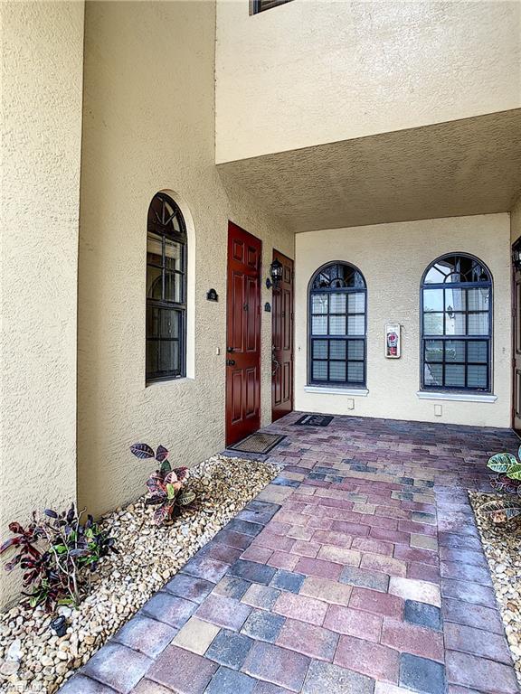 TUSCANY VILLAS - Residential