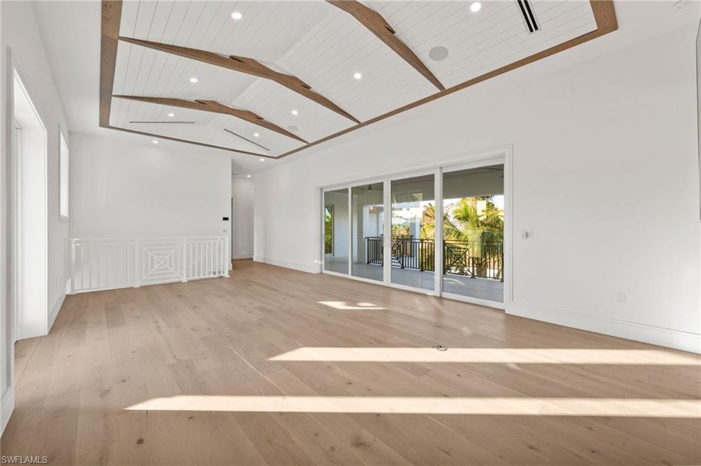 MOORINGS - Residential