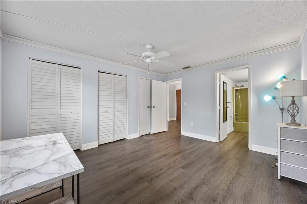 WINDSOR WEST - Residential