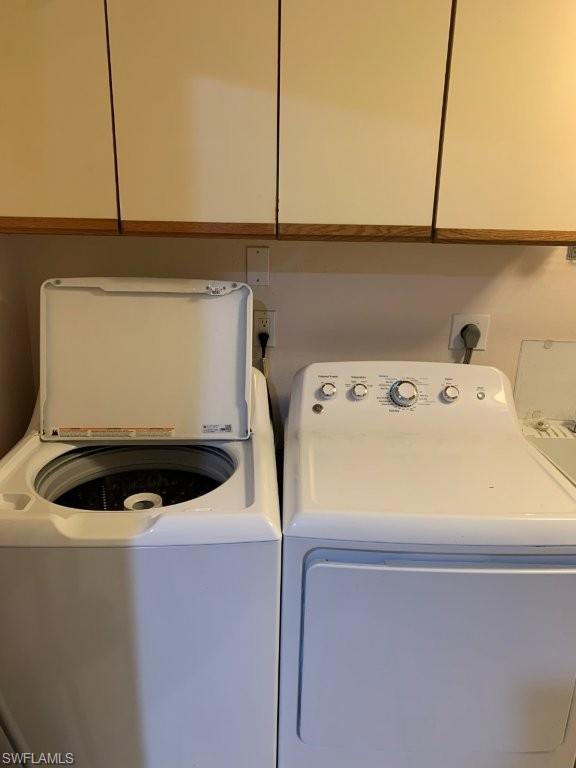 SUNSET ROYALE - Residential Lease