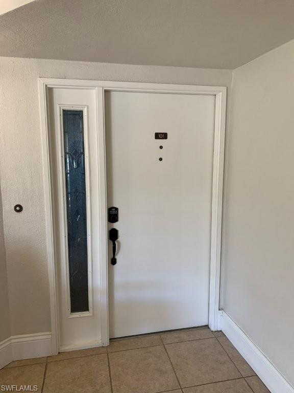 SUNSET ROYALE - Residential Lease