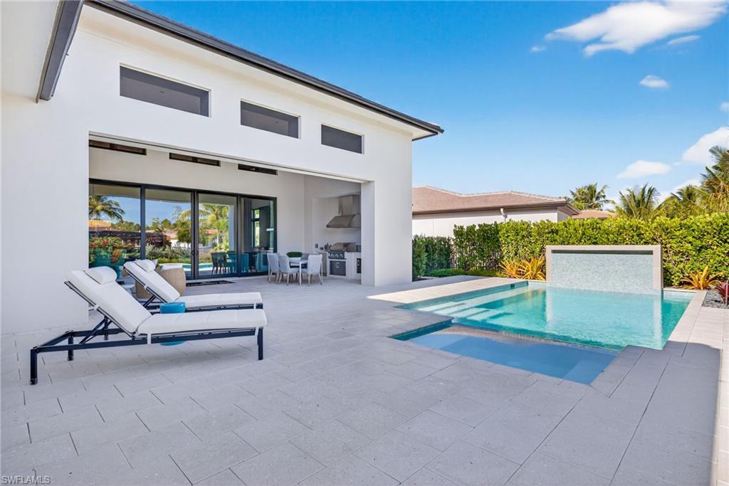 LUCARNO - Residential