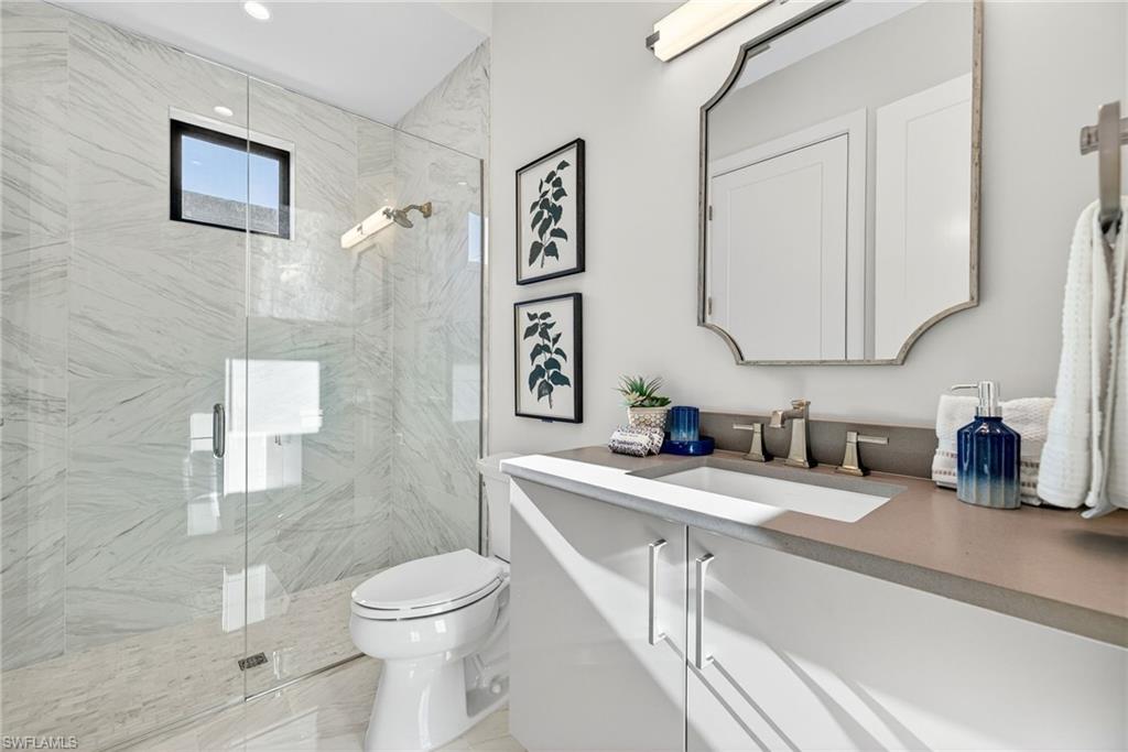 LUCARNO - Residential