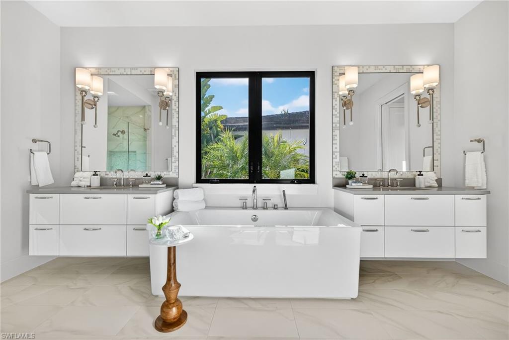 LUCARNO - Residential