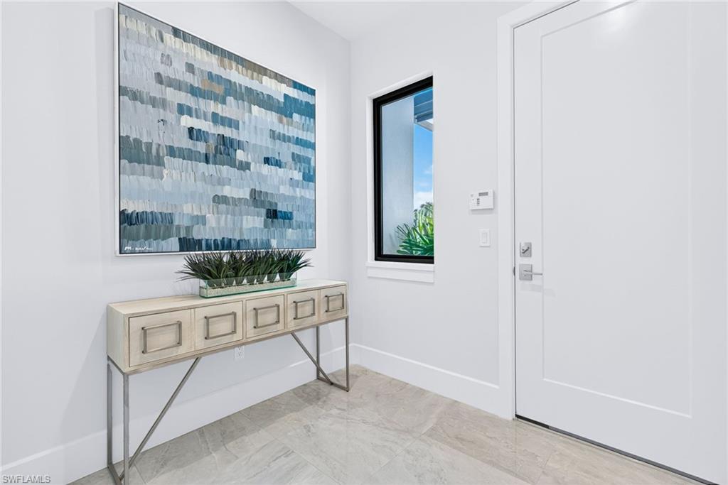 LUCARNO - Residential