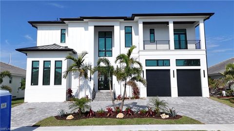 771 Orchid CT MARCO ISLAND FL 34145