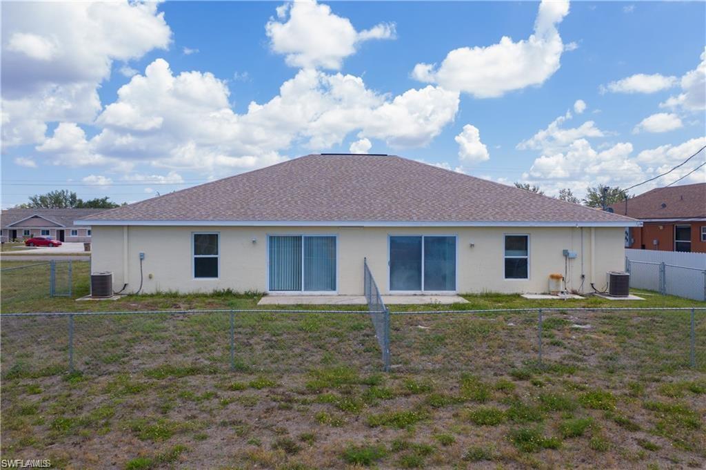 CAPE CORAL - Residential Lease