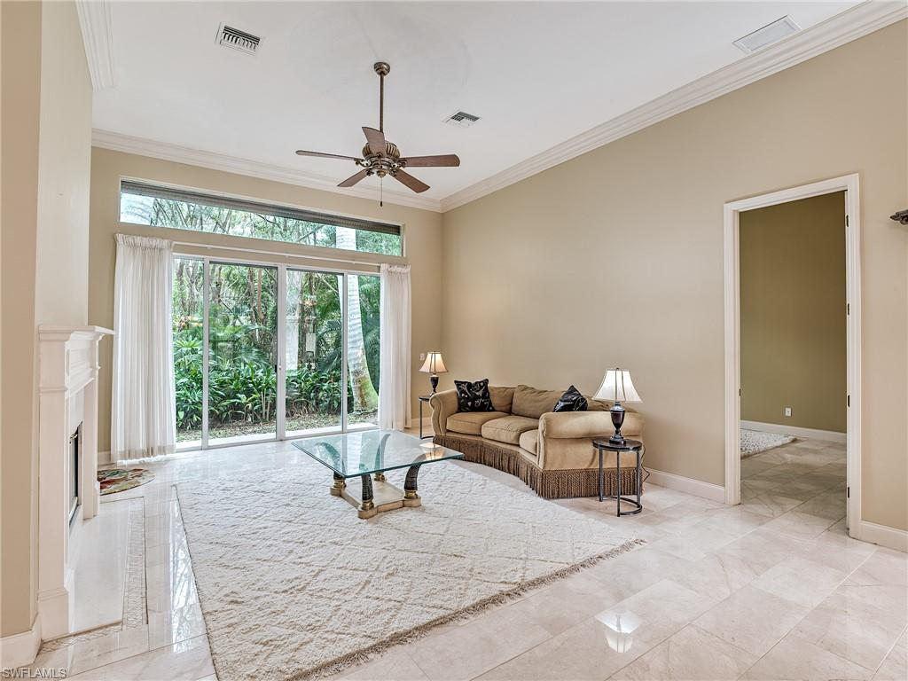 SPANISH WELLS - Residential