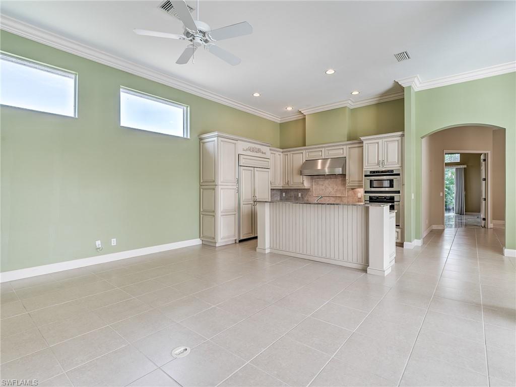 SPANISH WELLS - Residential