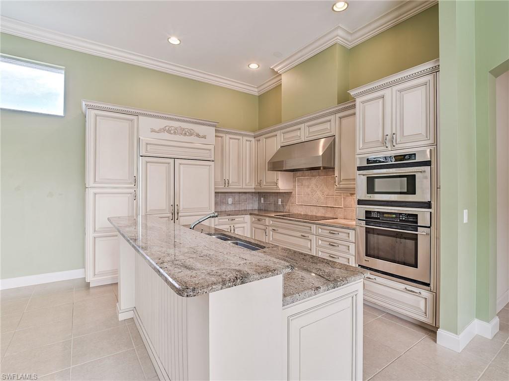 SPANISH WELLS - Residential