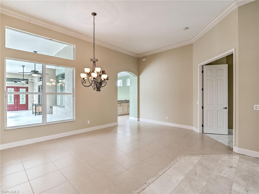 SPANISH WELLS - Residential