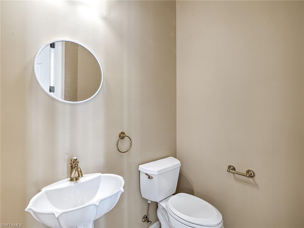 SPANISH WELLS - Residential