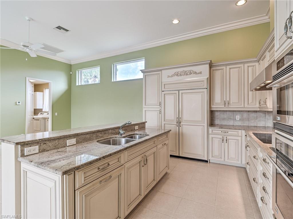 SPANISH WELLS - Residential