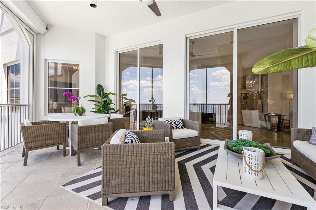 THE PARAMOUNT - Residential