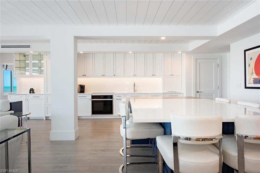 3401 Gulf Shore BLVD N 502