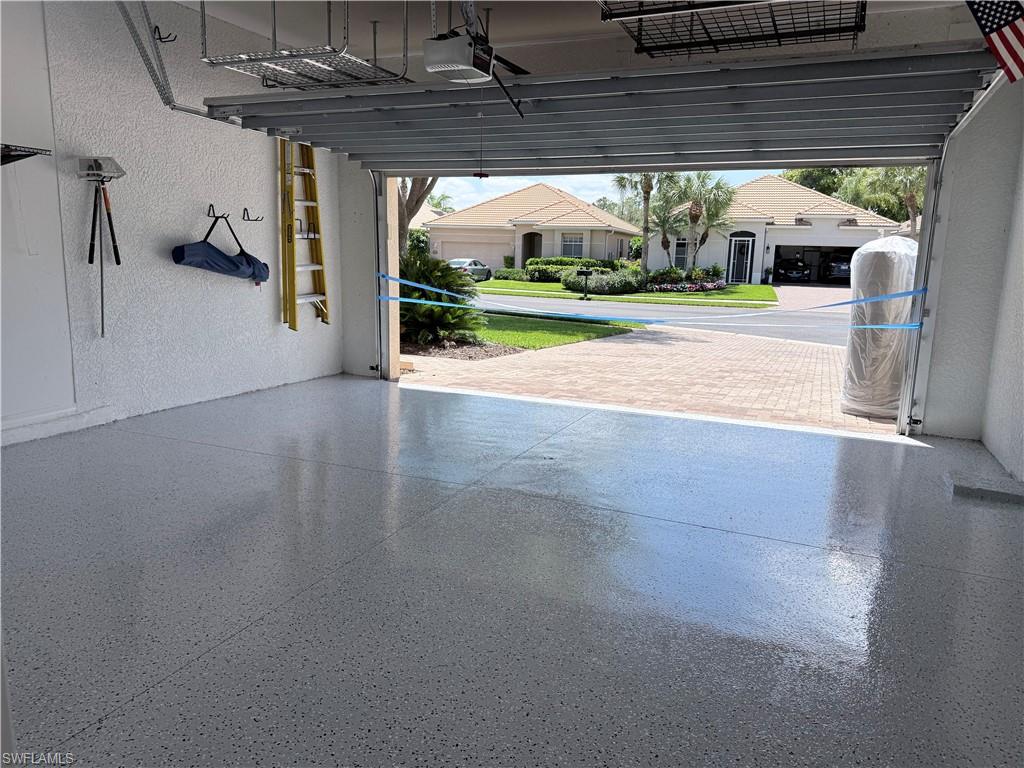 BRADFORD LAKES - Residential Lease