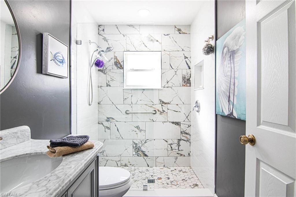 SABAL SPRINGS GOLF AND RACQUET CLUB - Residential