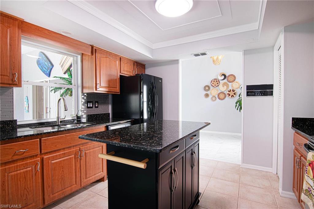 SABAL SPRINGS GOLF AND RACQUET CLUB - Residential