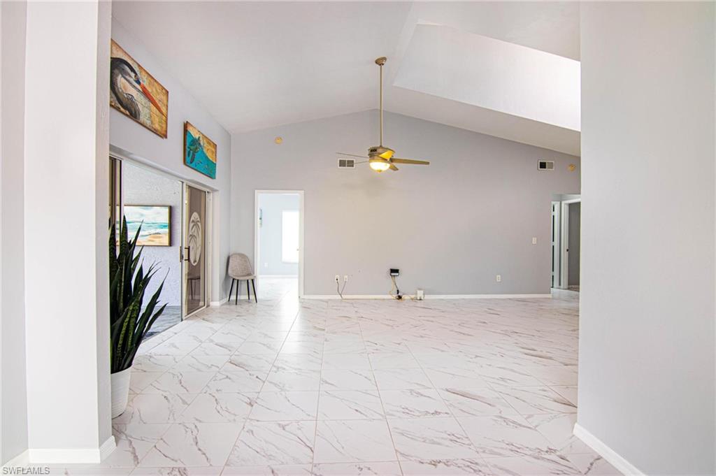 SABAL SPRINGS GOLF AND RACQUET CLUB - Residential