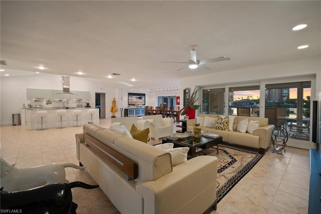 PARK SHORE - Residential Lease